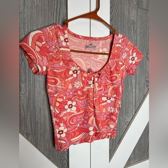 D23.08 Hollister California Women's Super Soft Cinched Fitted Crop Top XS - Picture 2 of 7